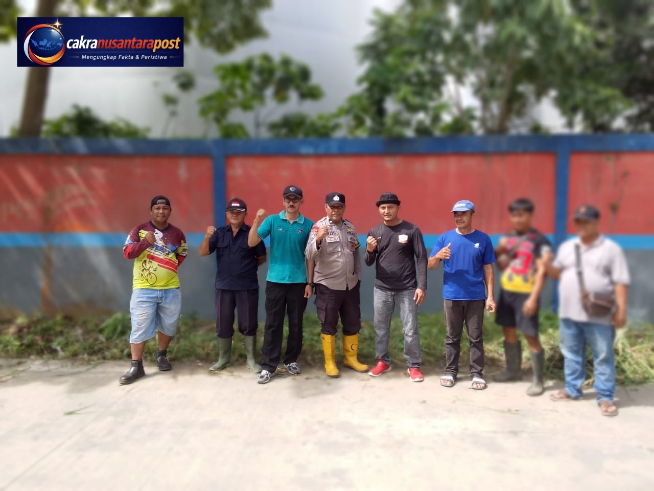 Warga Kelurahan Teluk Bayur Gotong Royong Dukung Program Padang Rancak Wali Kota Fadli Amran, Sambut Idul Adha 1447 H/2026 M