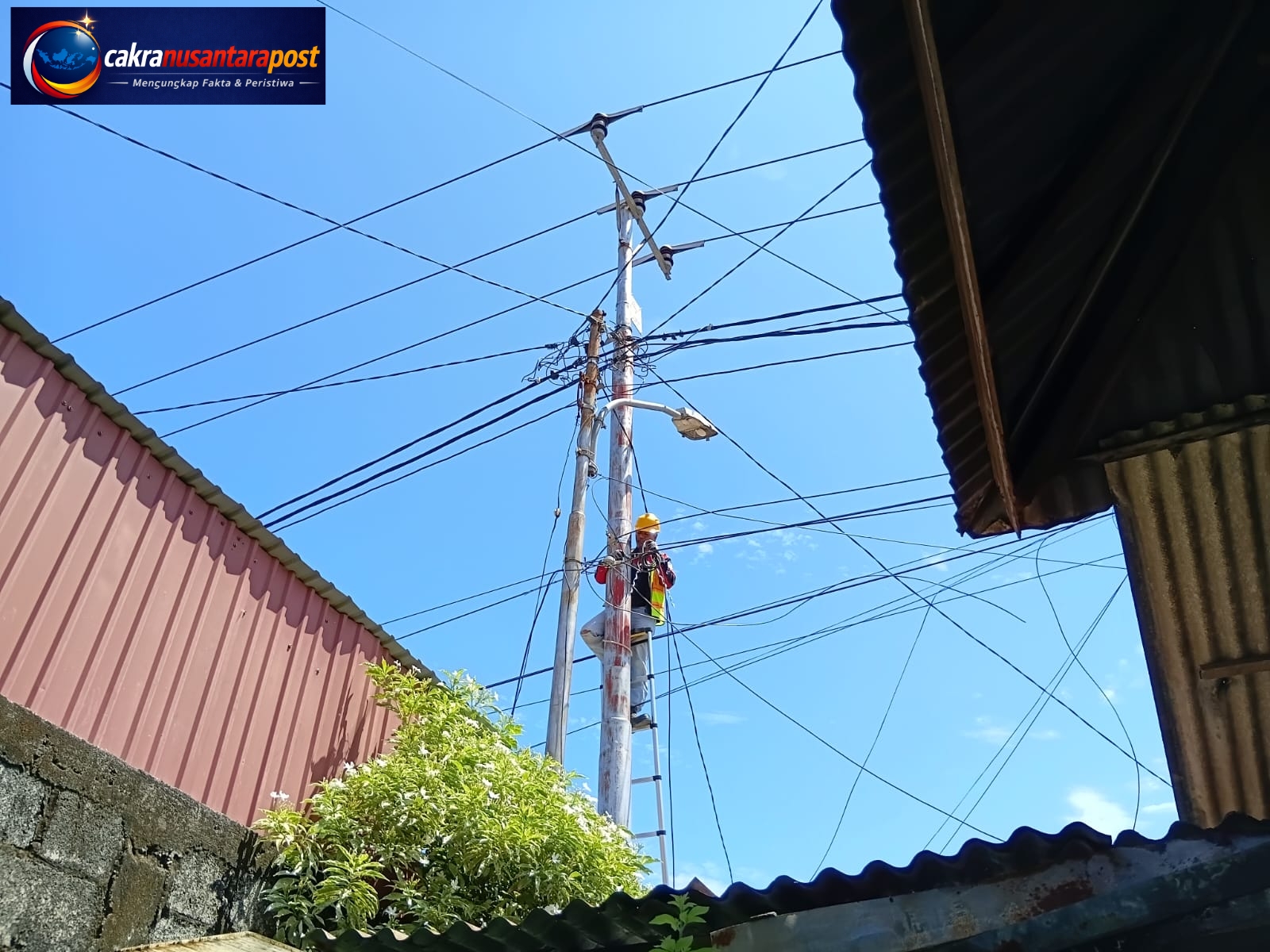 Tingkatkan Keandalan Infrastruktur Telekomunikasi, PLN Icon Plus Lakukan Pemeliharaan Jaringan Fiber Optik di Kota Padang