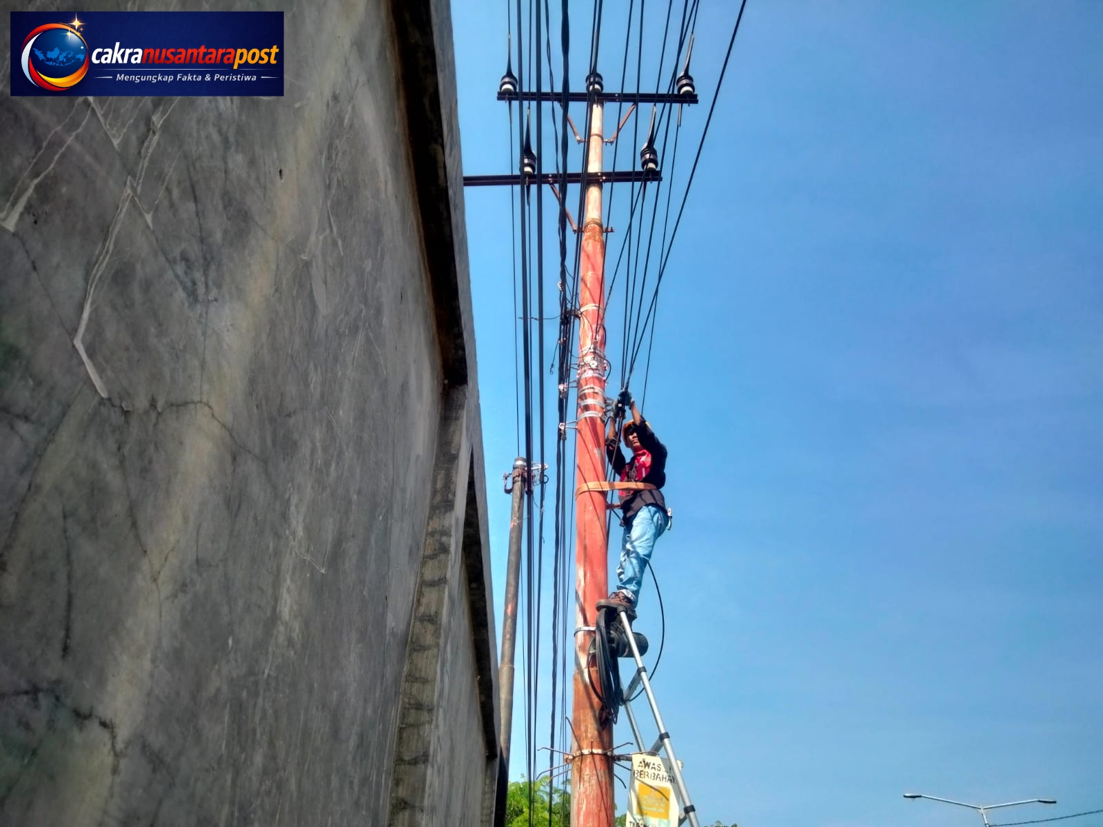 Jaga Kualitas Layanan Telekomunikasi, PLN Icon Plus Lakukan Pemeliharaan Jaringan Fiber Optic di Jalur Batung Taba Nan XX