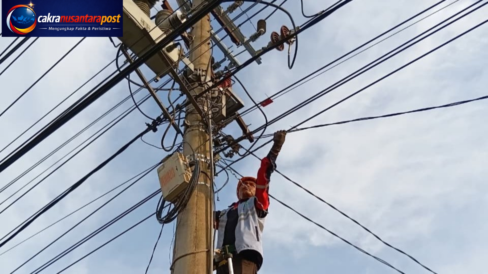 Jaga Stabilitas Layanan Internet, PLN Icon Plus Lakukan Pemeliharaan Jalur Fiber Optik di Dharmasraya